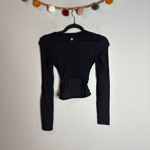 Lululemon black ribbed twist cropped long sleeve top - Picture 5 of 5